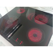 STEKLOKERAMIČNA KUHALNA PLOŠČA GORENJE model(ECS646BCSC)